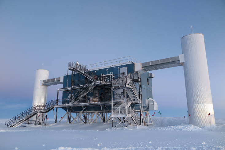 IceCube Laboratory at the South Pole